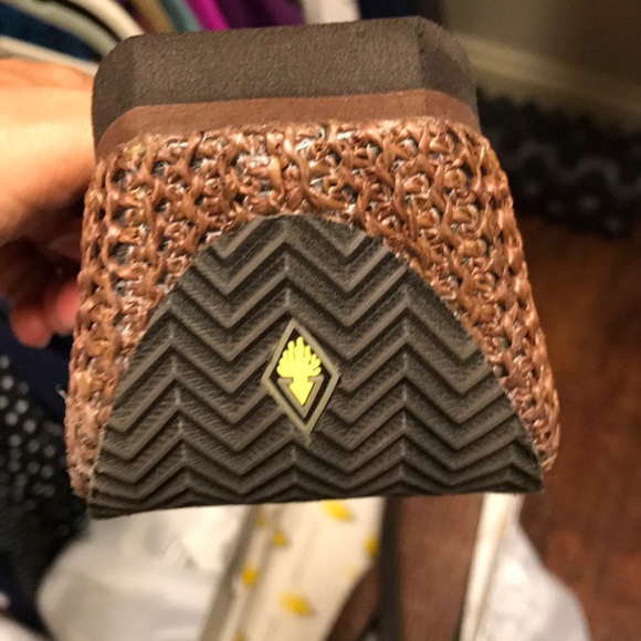 Volatile brown sandals - Picture 3 of 4